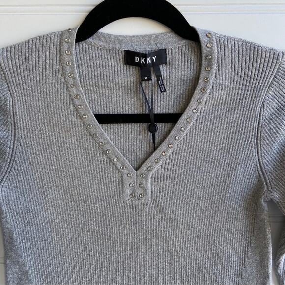 DKNY XS Grey Sparkle Ribbed Knit Rhinestone Long Sleeve Vneck Sweater - Picture 3 of 9